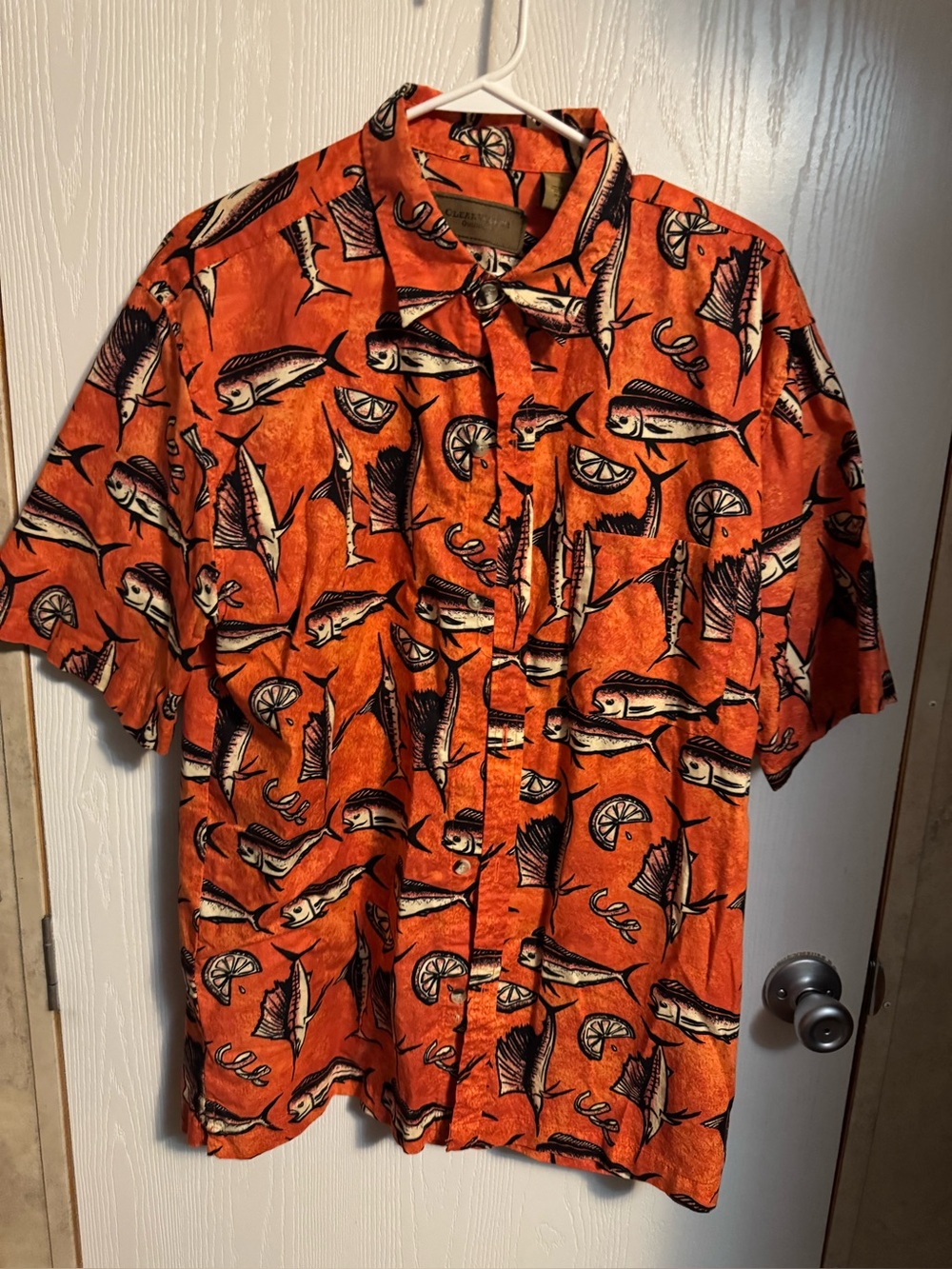 Clearwater Outfitters Men's Orange Short-Sleeve Tropical Fish Print Shirt